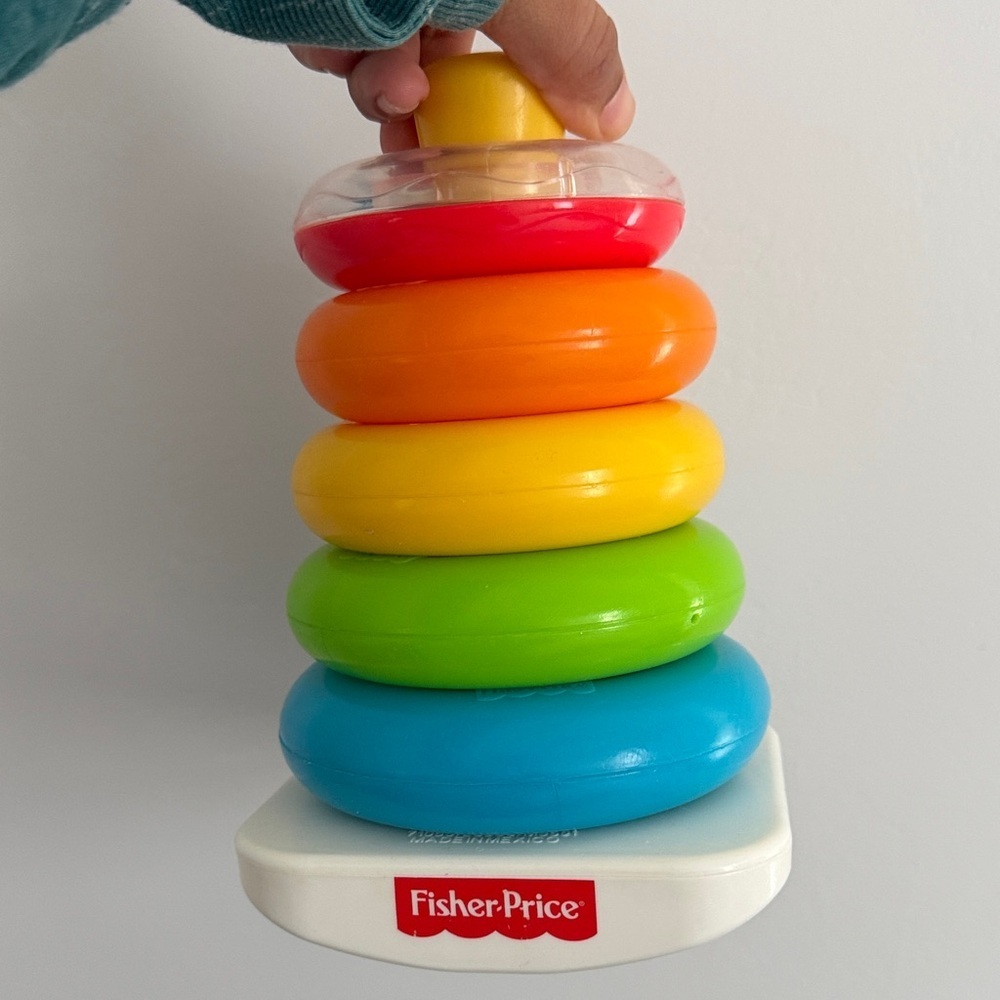 Fisher-Price Rainbow Stacking Rings